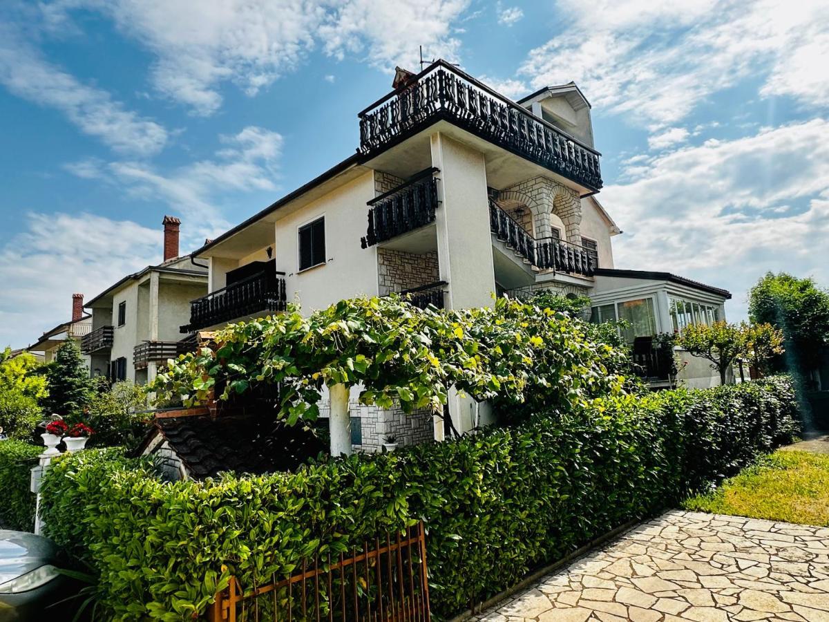 Apartamento Casa Blanca Umag Exterior foto